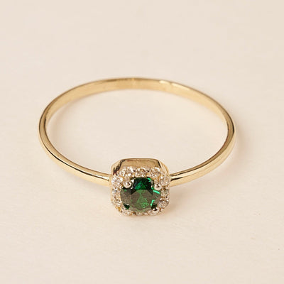 Green Birthstone Gemstone Ring