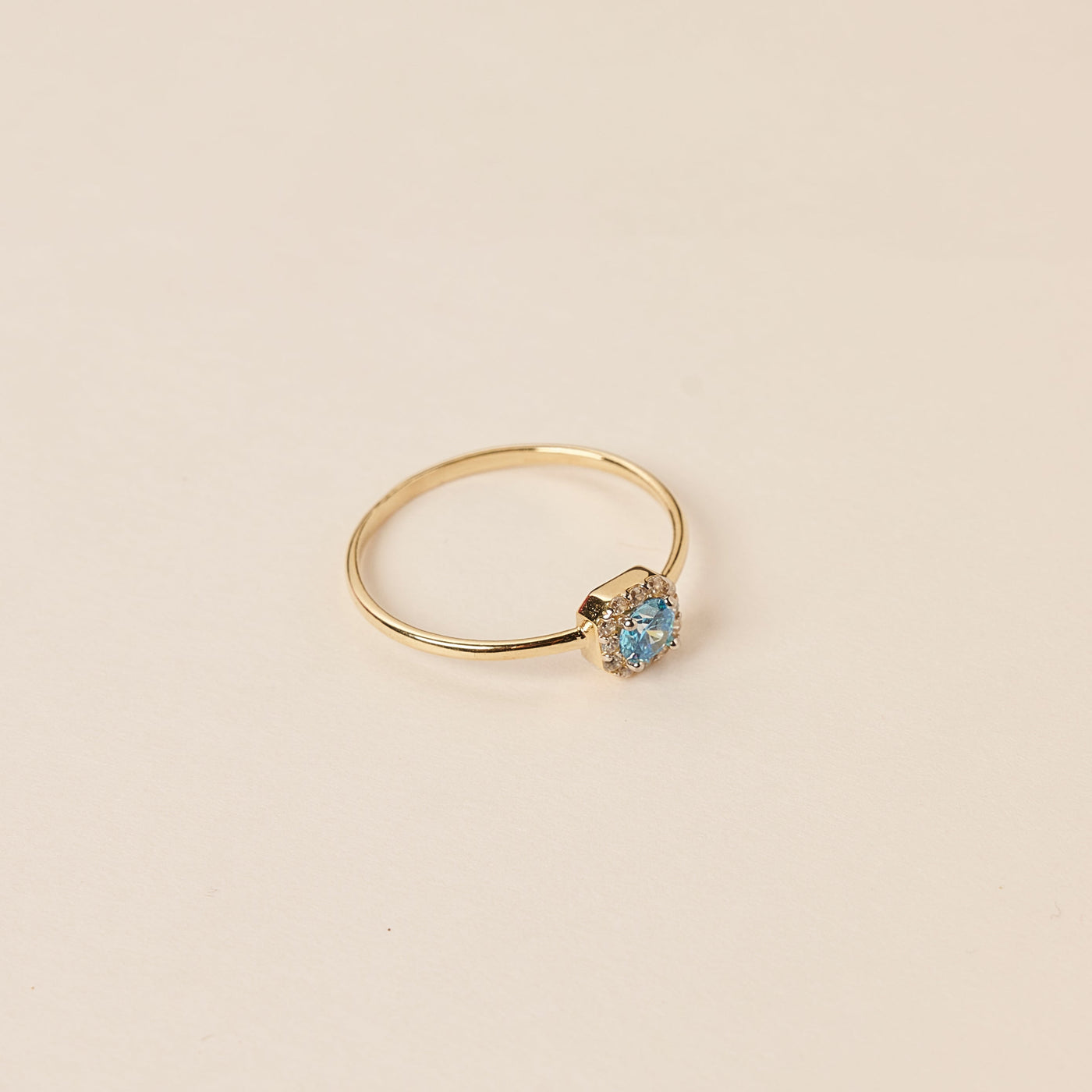 Sapphire Blue Gemstone Ring